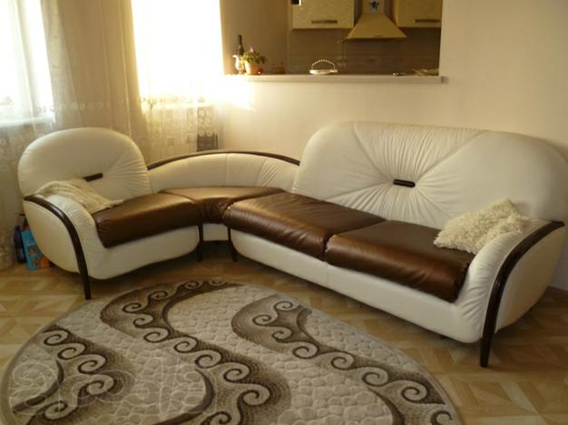 Чехлы  на диваны и кресла из искусственной кожи